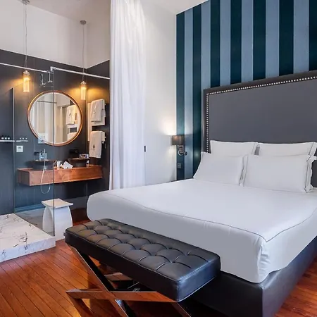 Hotell Le Palais Gallien & 5*
