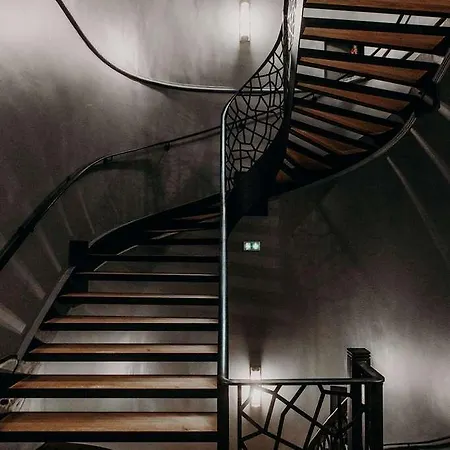 Le Palais Gallien & 5*