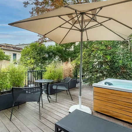 Le Palais Gallien & Hotel 5*