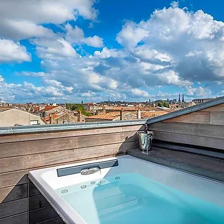 Le Palais Gallien & Hotel 5*