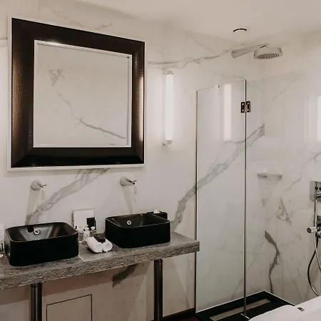 Le Palais Gallien & Бордо