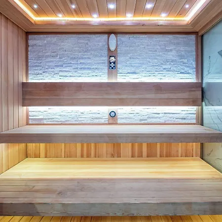 Le Palais Gallien & Отель 5*